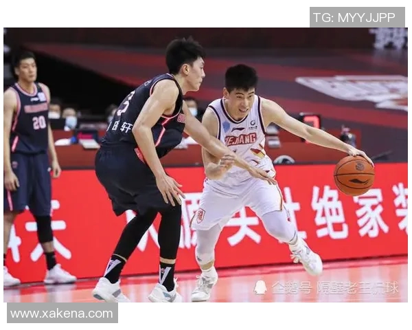 上海篮球队速度之争引发热议球迷观点各异分析战术与表现