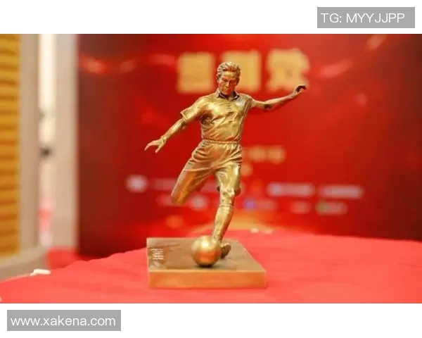 广州足球队的崛起之路:城市联赛中的奋斗与荣耀 广州足球队的崛起之路:城市联赛中的奋斗与荣耀